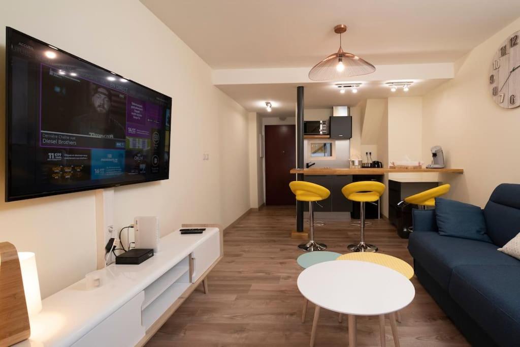 Ecrin D'Or T2 Duplex Sainte Clotilde 2 Etoiles Apartment Exterior foto