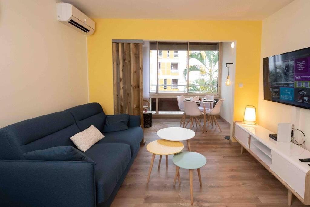 Ecrin D'Or T2 Duplex Sainte Clotilde 2 Etoiles Apartment Exterior foto